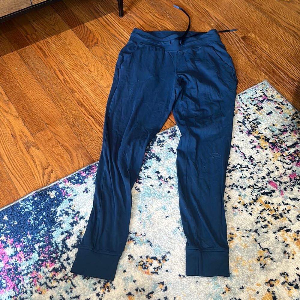 Iululemon Ready to Rulu Joggers